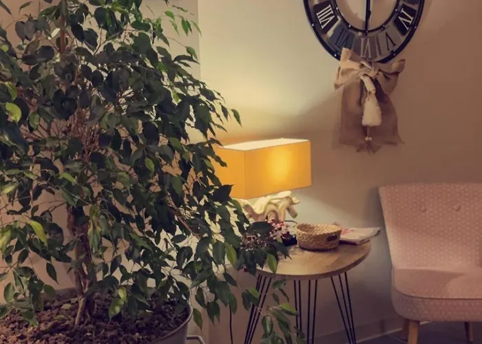 Les Catèdjes Hébergement de vacances *